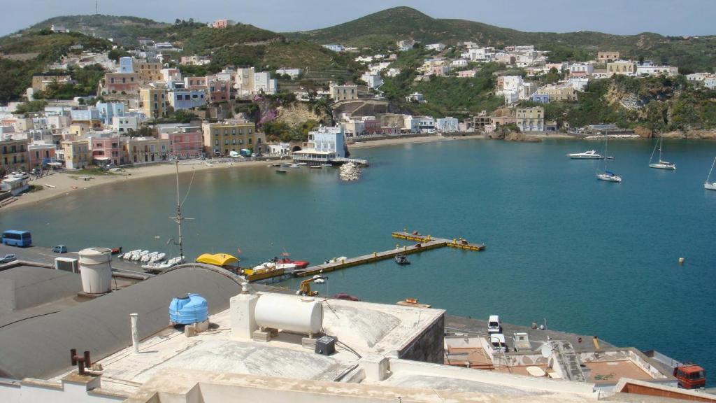 Hotel Del Capitano Ponza Cameră foto