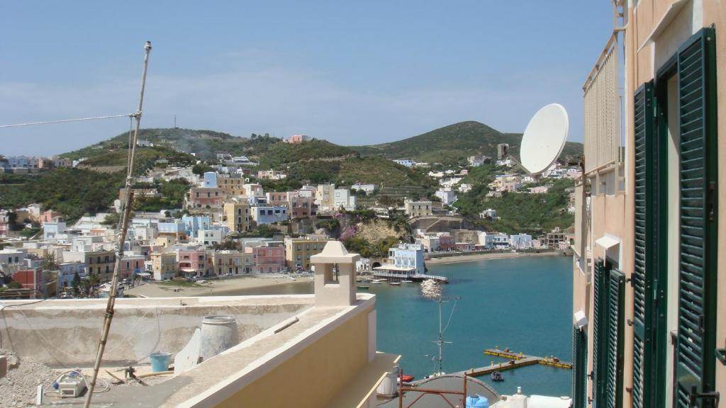 Hotel Del Capitano Ponza Cameră foto