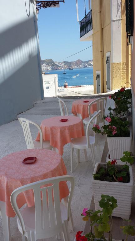 Hotel Del Capitano Ponza Exterior foto